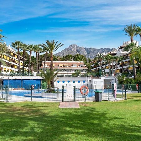 Golden Mile Getaway, Garden View, Pool & Comfort Marbella Exterior photo